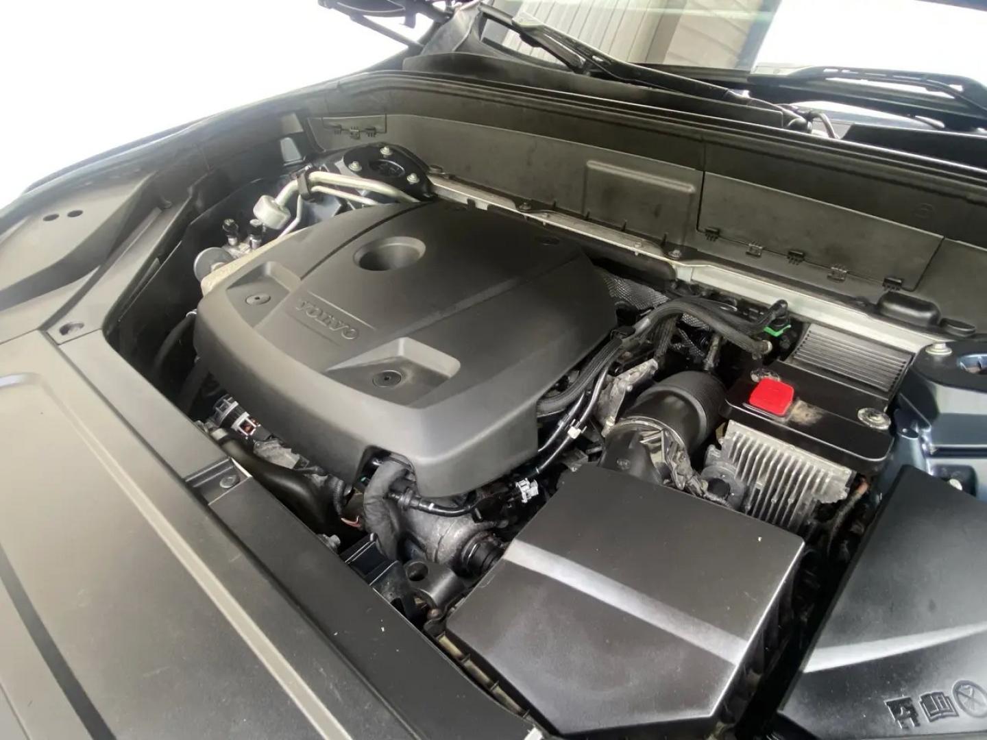 2019 Blue /Black Volvo XC90 T5 Momentum (YV4102PK5K1) with an 2.0L L4 DOHC 16V engine, 8A transmission, located at 215 Milton St, Dedham, MA, 02026, (781) 329-5144, 42.241905, -71.157295 - Zoom through the streets in style and safety with this sleek and sophisticated Blue 2019 Volvo XC90. With its state-of-the-art technology and top-notch engineering, this beauty is sure to turn heads wherever you go. Equipped with all the bells and whistles you could ask for, this XC90 ensures a smoo- Photo#22