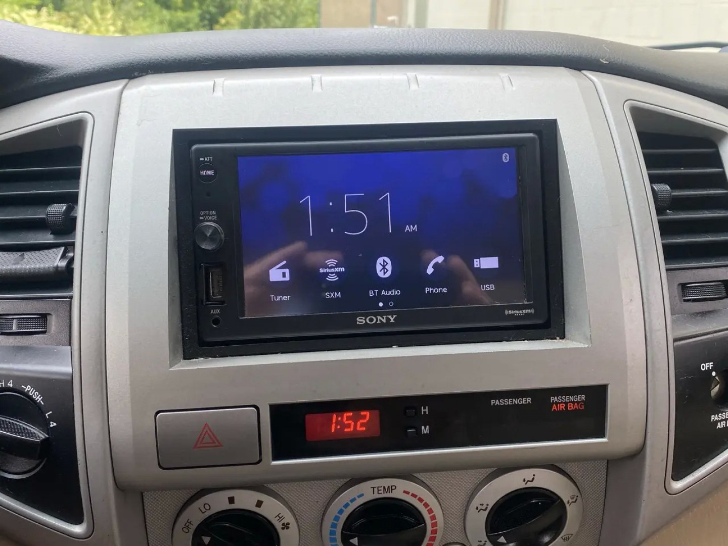 2011 White /Tan Toyota Tacoma Access Cab V6 4WD (5TFUU4EN8BX) with an 4.0L V6 DOHC 24V engine, 5M transmission, located at 215 Milton St, Dedham, MA, 02026, (781) 329-5144, 42.241905, -71.157295 - Get ready to hit the road in this rugged and reliable 2011 Toyota Tacoma! This white beauty is equipped with all the essentials to make your driving experience smooth and secure. From the powerful anti-lock braking system to the stability control system, you can drive with confidence knowing that yo- Photo#10