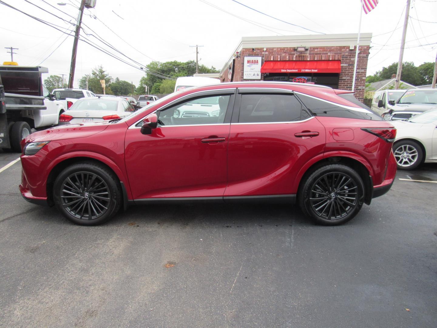 2025 Burgandy /BLACK Lexus RX 350 AWD (2T2BAMCA7SC) with an 2.4L L4 DOHC 16V engine, 6A transmission, located at 215 Milton St, Dedham, MA, 02026, (781) 329-5144, 42.241905, -71.157295 - This beautiful Lexus is like brand new. Loaded up with all the toys. Still on factory warranty. Ceramic coated paint. Lexus service since new. all ASPI Motor Cars are fully serviced before they are delivered to assure the highest quality used vehicles. Comes with a 3/3 certified warranty included in- Photo#3