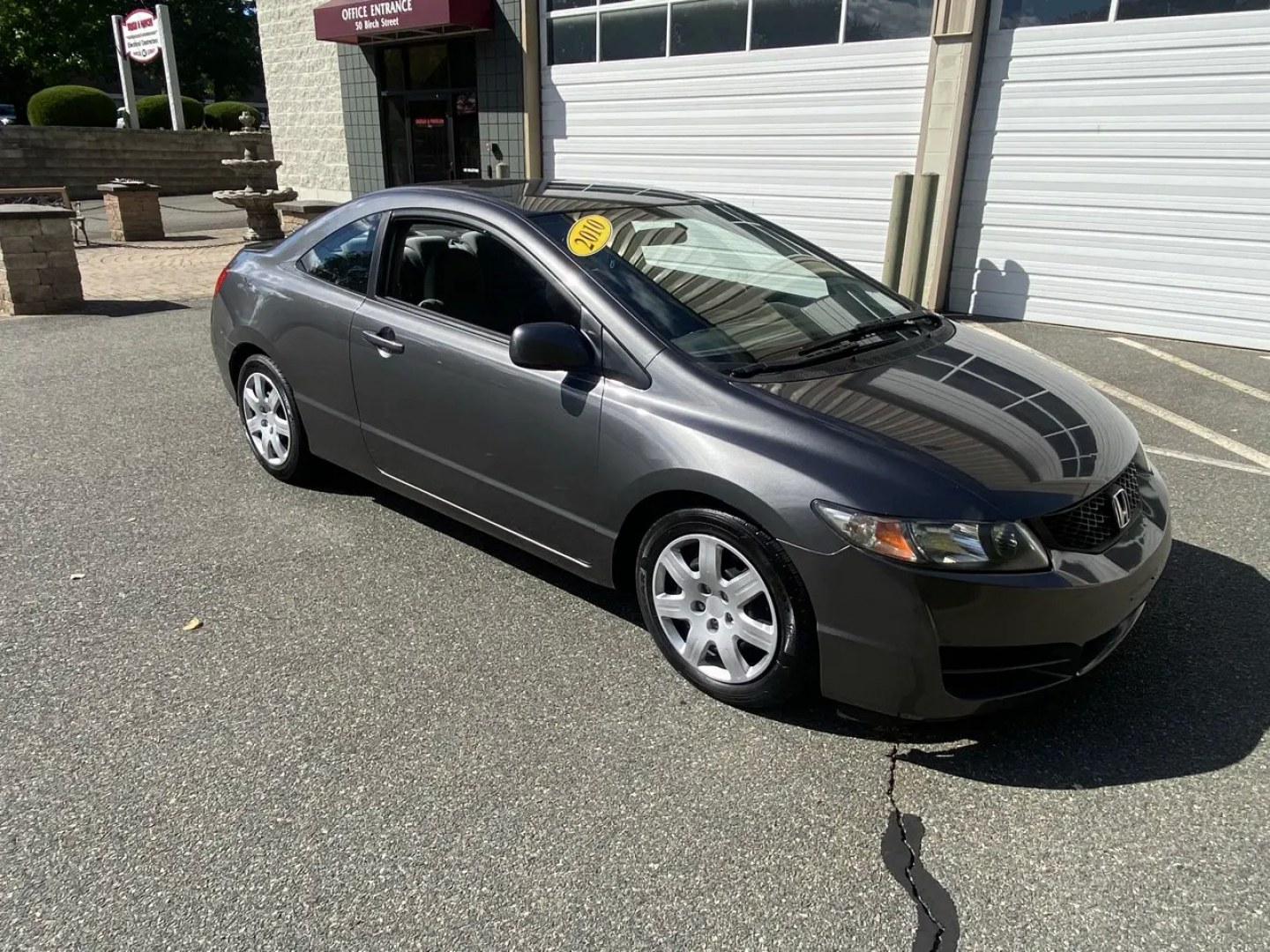 2010 Gray /Grey Honda Civic LX Coupe 5-Speed AT (2HGFG1B64AH) with an 1.8L L4 SOHC 16V engine, 5A transmission, located at 215 Milton St, Dedham, MA, 02026, (781) 329-5144, 42.241905, -71.157295 - Turn heads and hit the road in this sleek Gray 2010 Honda Civic. This reliable ride offers peace of mind with its safety features such as multiple airbags, ABS brakes, and a trunk anti-trap device. With power windows, keyless entry, and cruise control, this Civic makes every drive a breeze. Let the- Photo#1