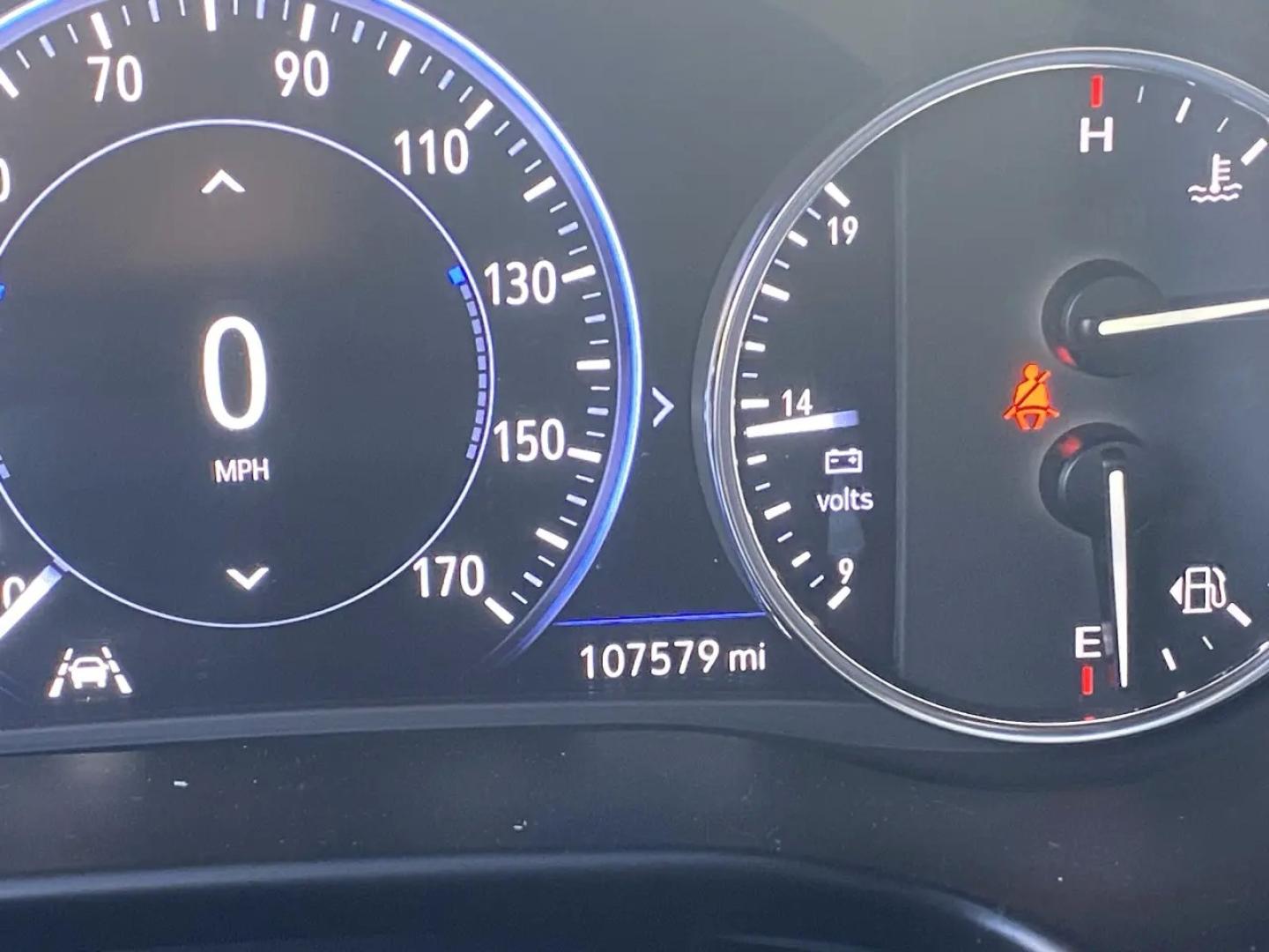 2023 White /charcoal Buick Enclave Avenir AWD (5GAEVCKW1PJ) with an 3.6L V6 DOHC 24V engine, 9A transmission, located at 215 Milton St, Dedham, MA, 02026, (781) 329-5144, 42.241905, -71.157295 - Meet the White 2023 Buick Enclave—an SUV that makes everyday driving feel a little more first-class. Under the hood, a 3.6L V6 pairs with a smooth automatic transmission, while confident AWD helps you stay composed when the weather (or the road) gets unpredictable. Stability and traction systems w- Photo#14